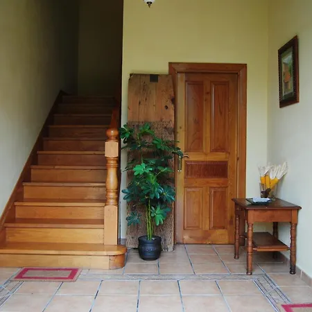 Apartamentos Rurales La Escuela Buelles Room photo