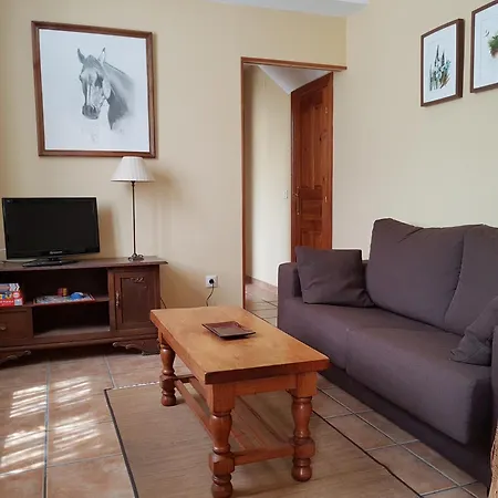 Apartamentos Rurales La Escuela Buelles Room photo