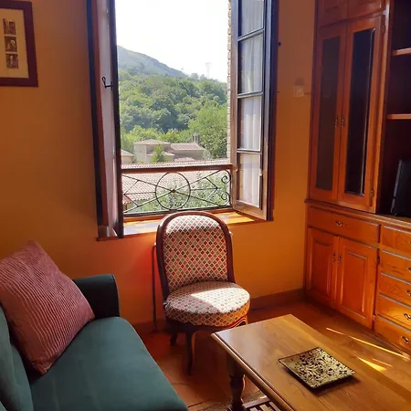 Apartamentos Rurales La Escuela Buelles Room photo