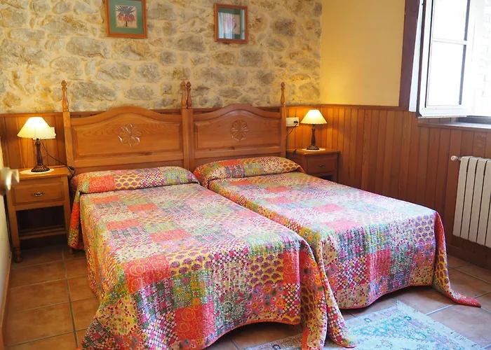 Apartamentos Rurales La Escuela
